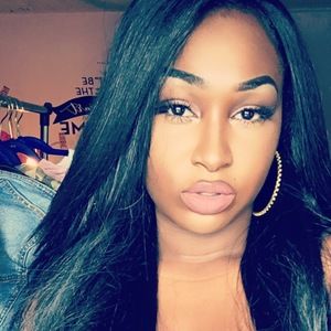 Meet your Posher, Brianna